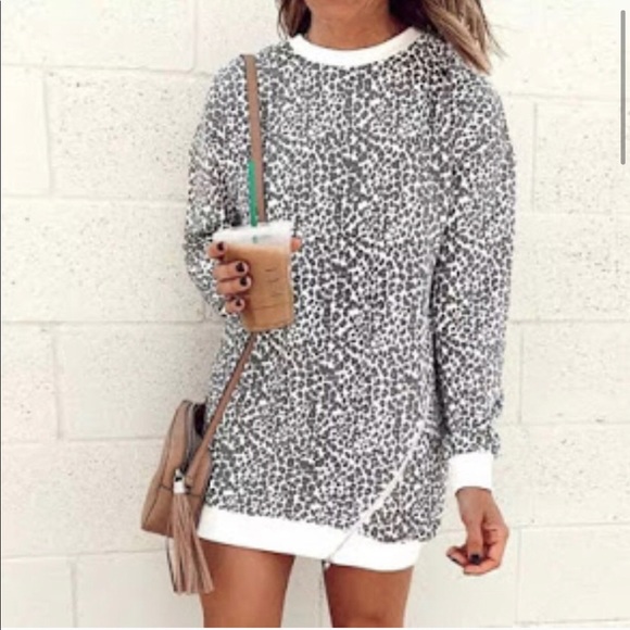 New Leopard Mini Sweater Dress w/ Side Zipper - Picture 4 of 14